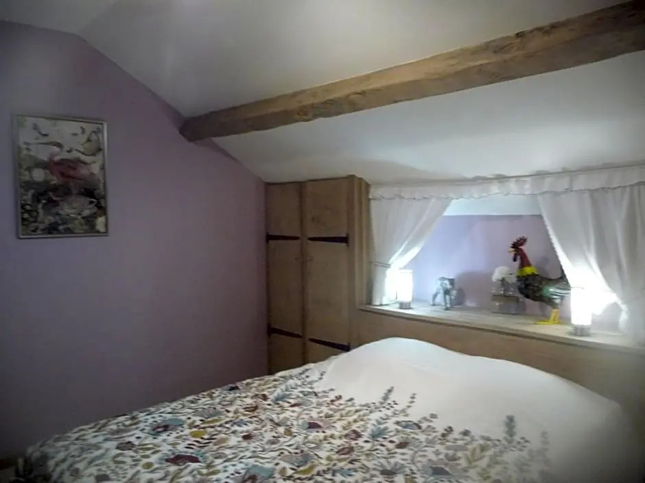 LAnagramme, chambres, table dhôtes et gîte pour adultes, naturistes ou non