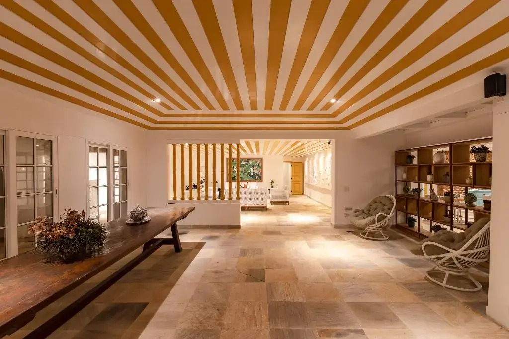 Villa Raphael