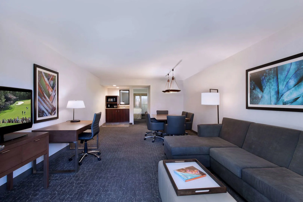 Embassy Suites by Hilton Palm Desert