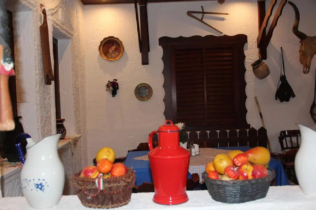 Karikas Hotel