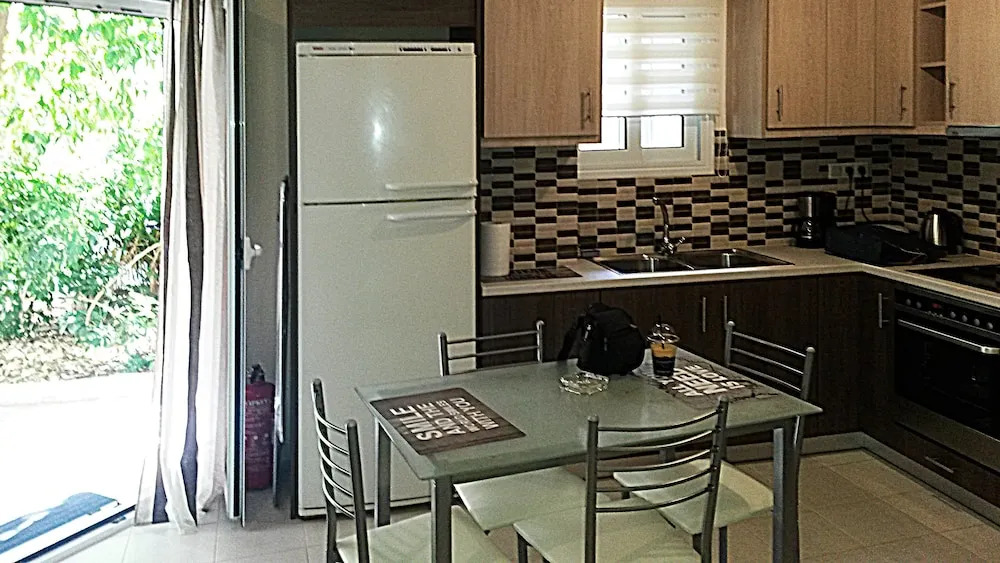 Studio in Pagkrati close to Euaggelismos metro