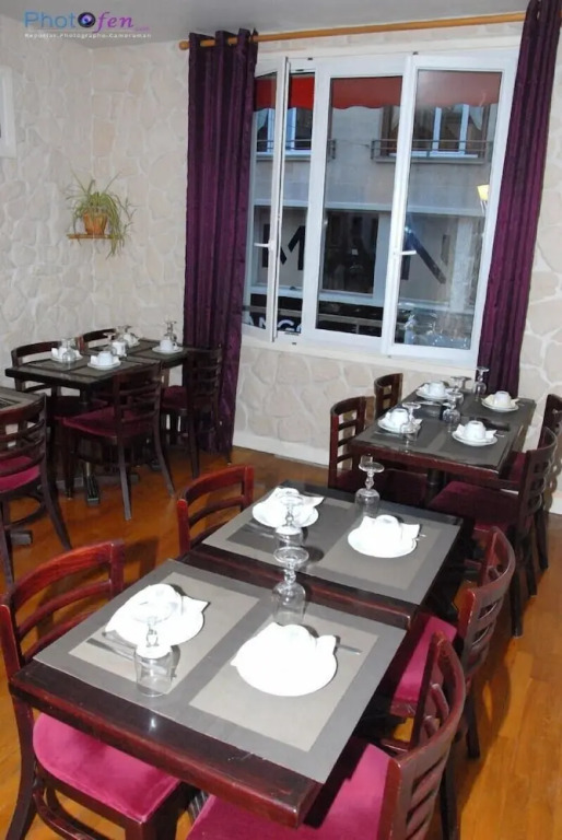 Hotel Les Arcades