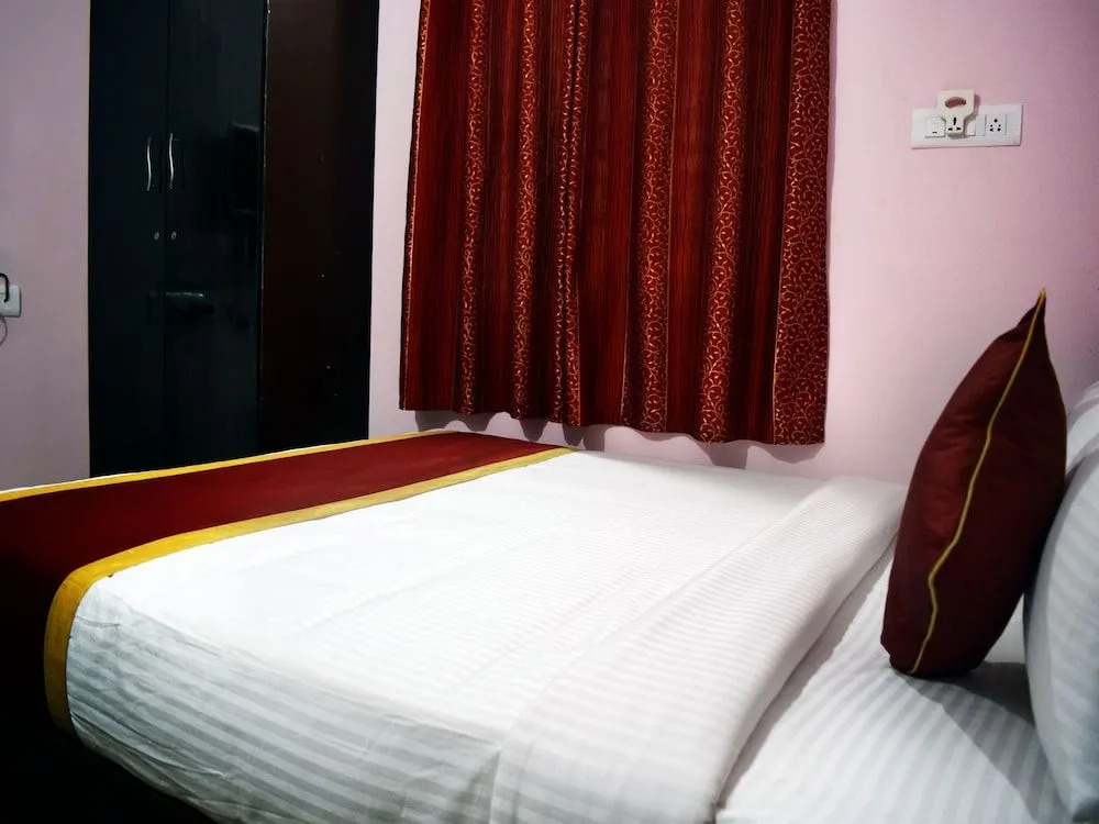 OYO 7898 Hotel Al Fa Inn