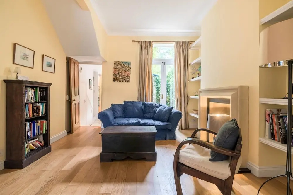 Fabulous Large and Quirky 4 Bedroom House