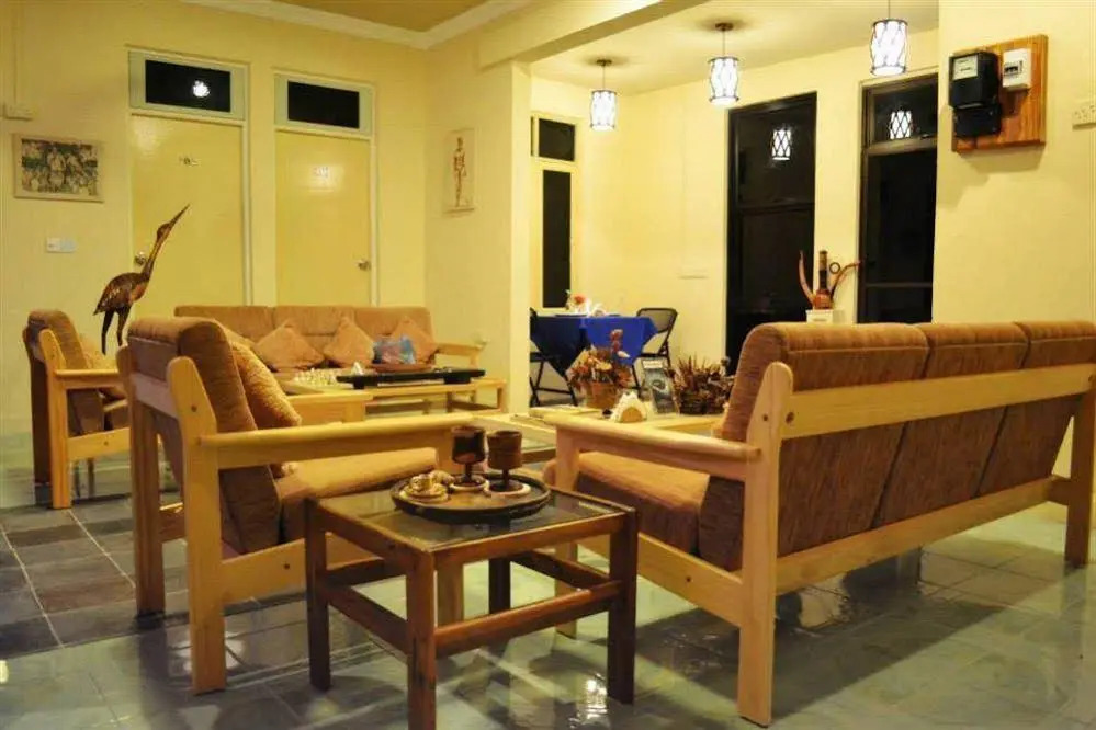 Dhonveli View Guest House