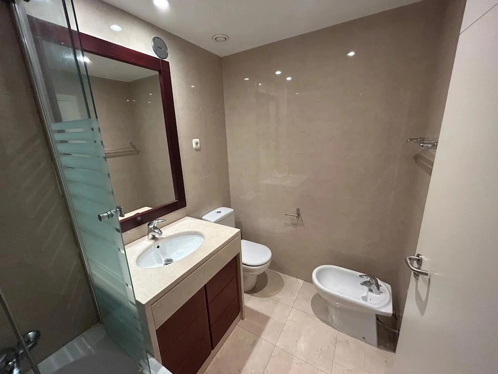 Areeiro Elegant by Homing