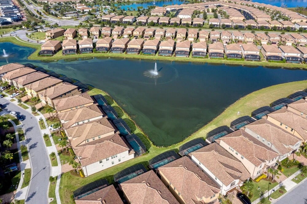 Ww_725r Westside Extravaganza 8 Bedroom Apts