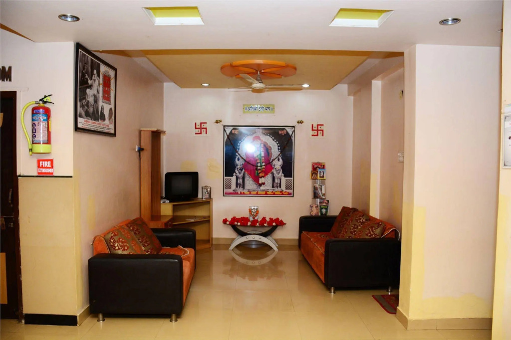 Hotel Sai Snehal