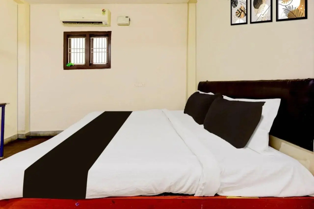 The Yuva Inn By OYO Rooms