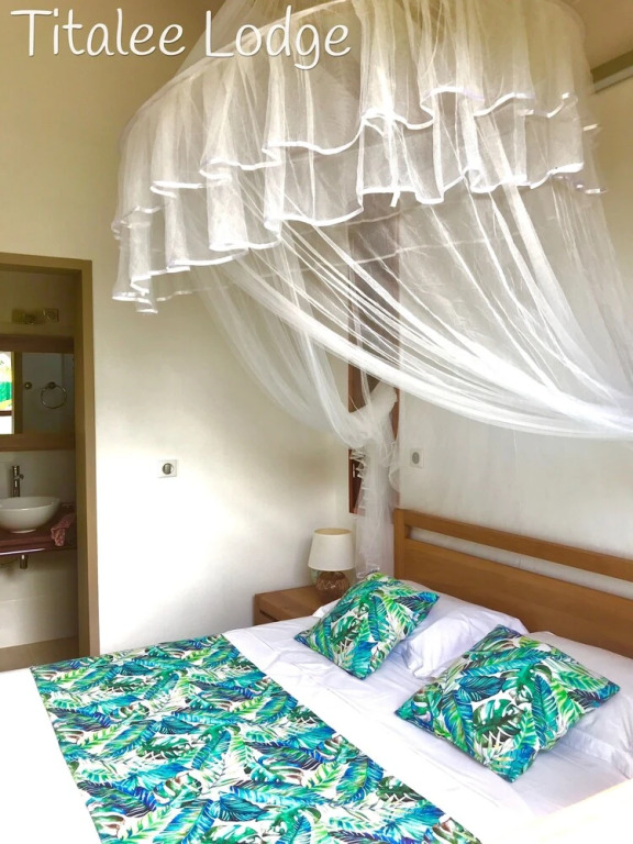 Titalee Lodge 3 Villas autour dune piscine