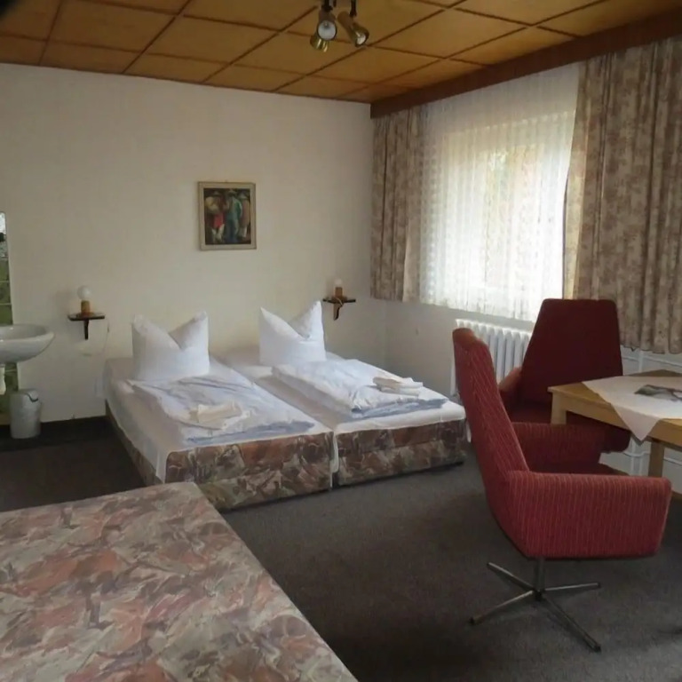 Zur Linde Hotel