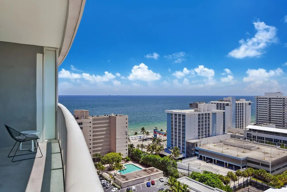 OneLuxStay at W Residences