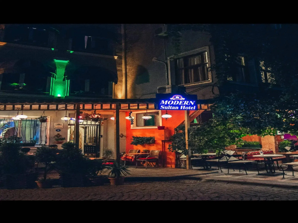 Modern Sultan Hotel