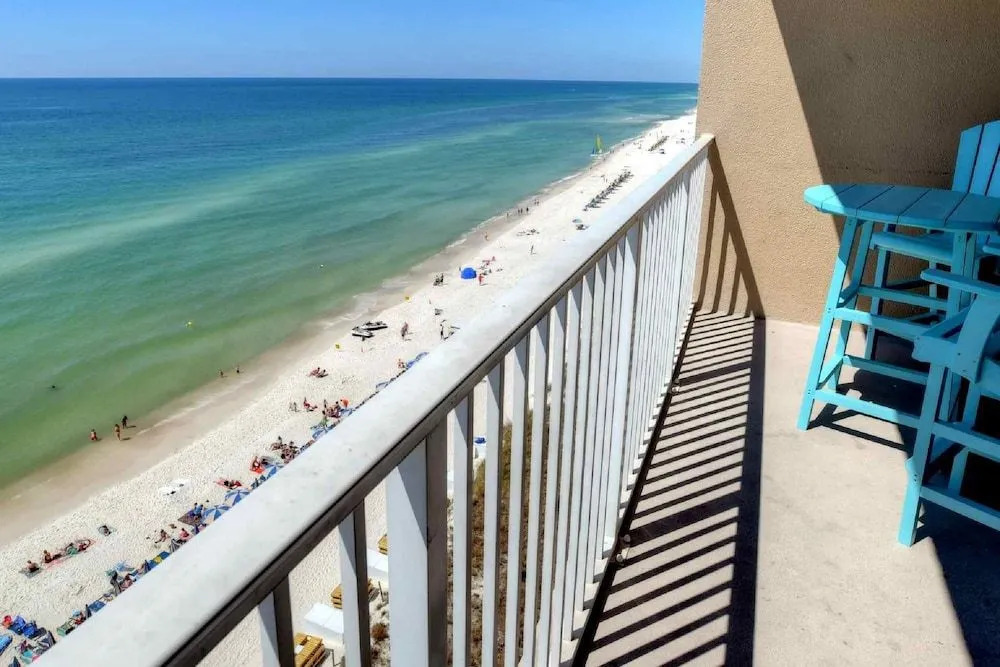808 Tidewater Beach Resort