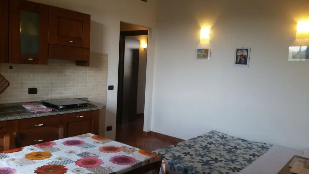 Glicine Apartment, No Kids Farmhouse up to 5 Adults