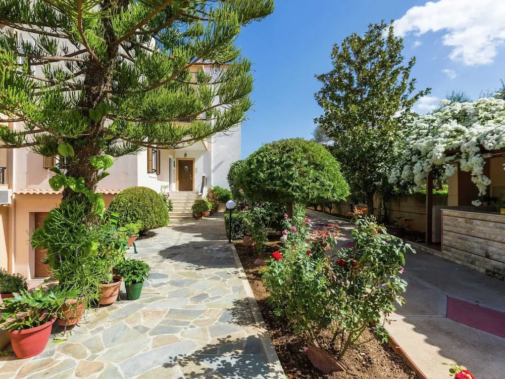 Spacious Apartment in Prines near Sea