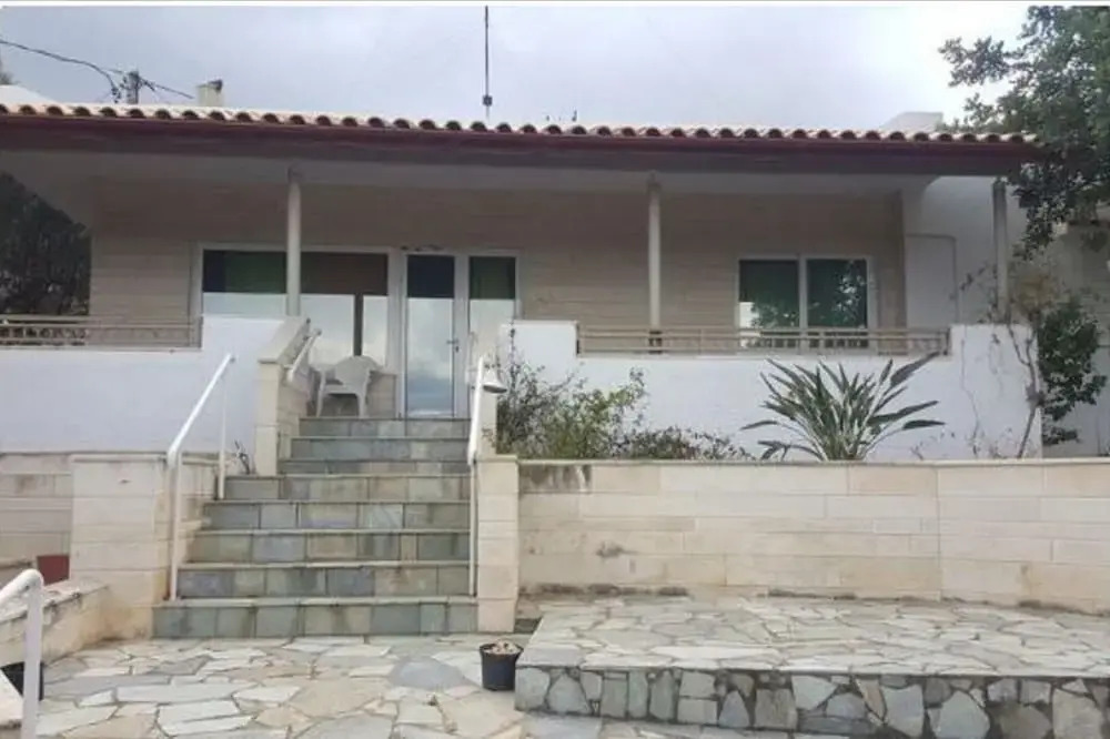 Villa in Hersonissos with Lush Garden