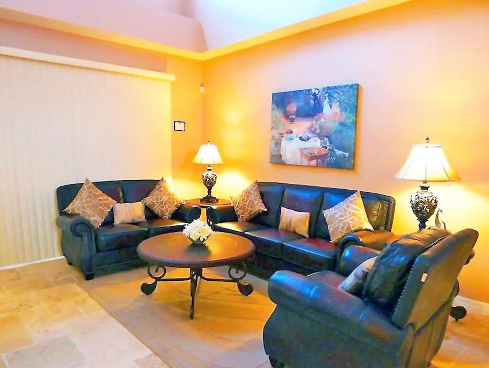 Cherokee Villa
