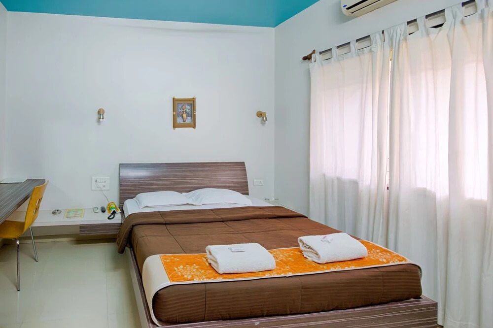 OYO 4018 Hotel Grand Ashwin