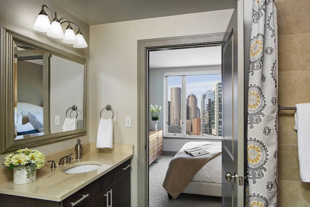 Seaport Luxe Condos by Barsala