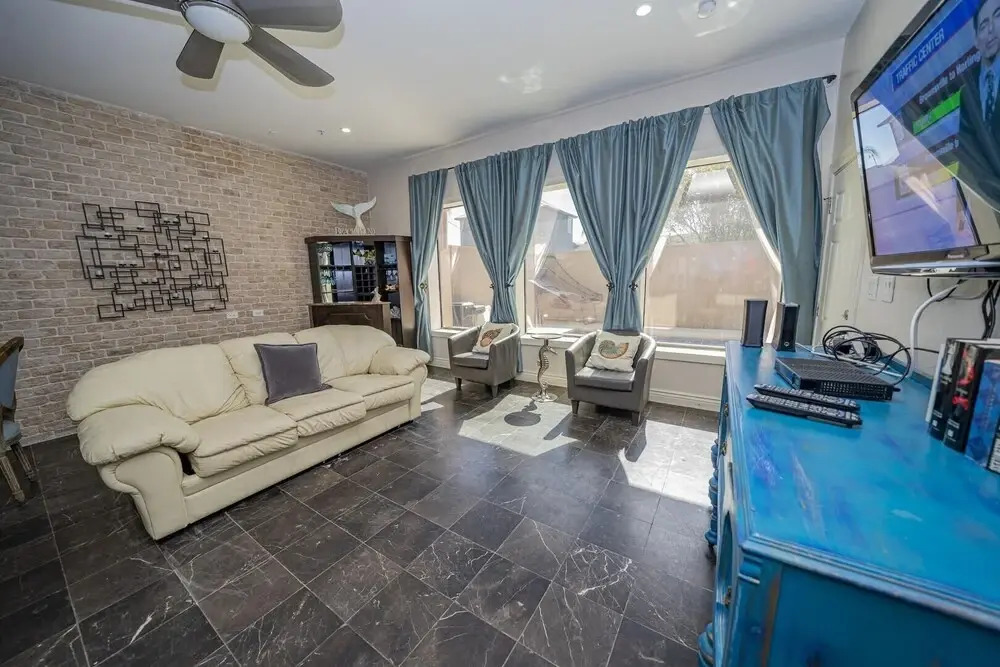 Private Pool 2 Story 1 Block to Beach 3 Bedroom Home by Redawning