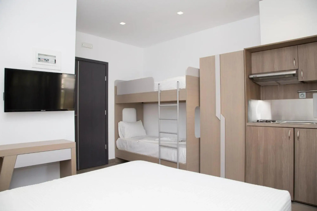 Maria Rooms Vrasna