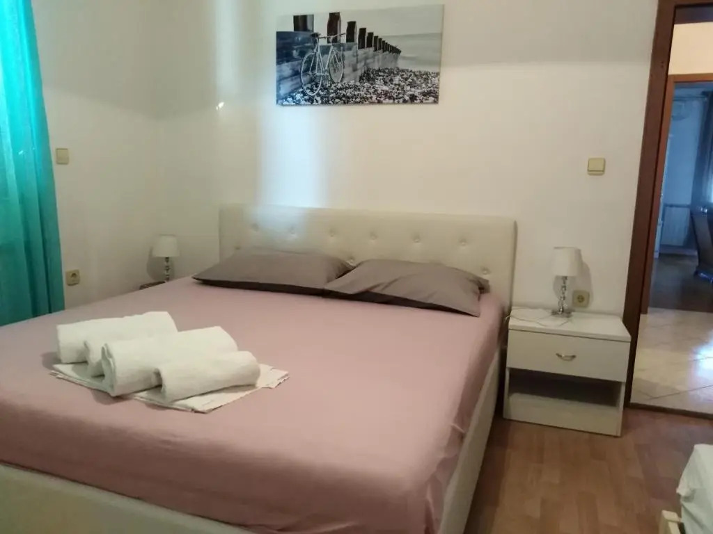 Apartments Svetić