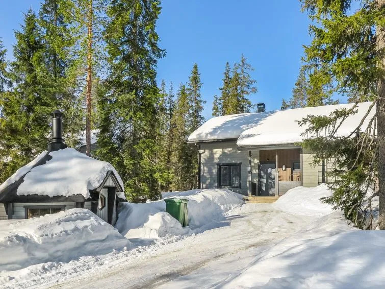 Holiday Home Aihki a