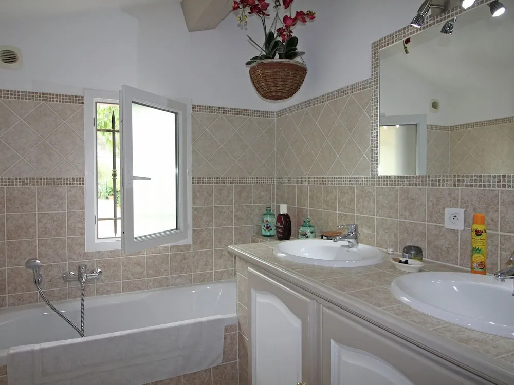 Tasteful Villa in Montauroux With Private Pool