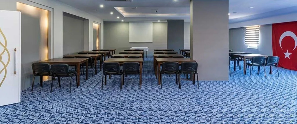 Simurg Luxury Halal Hotel