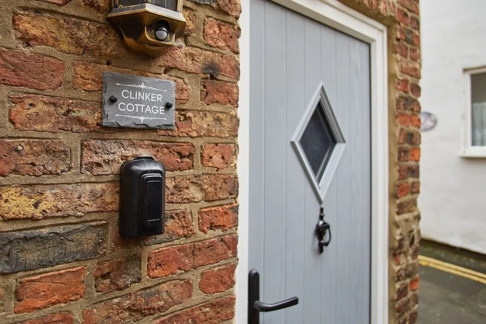 Host & Stay - Clinker Cottage