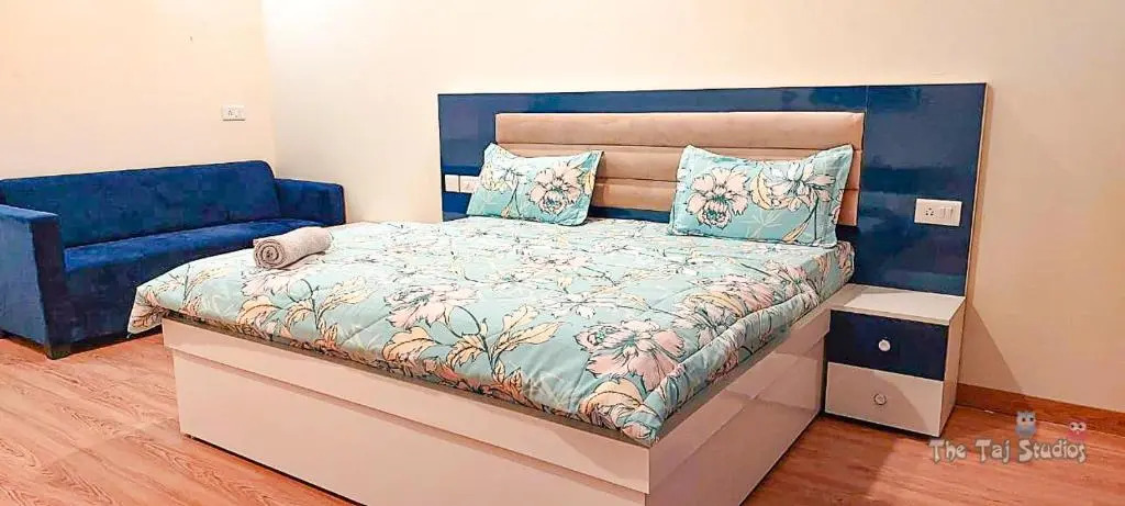 GM-1st Time Homestay in Mall with Taj Studios