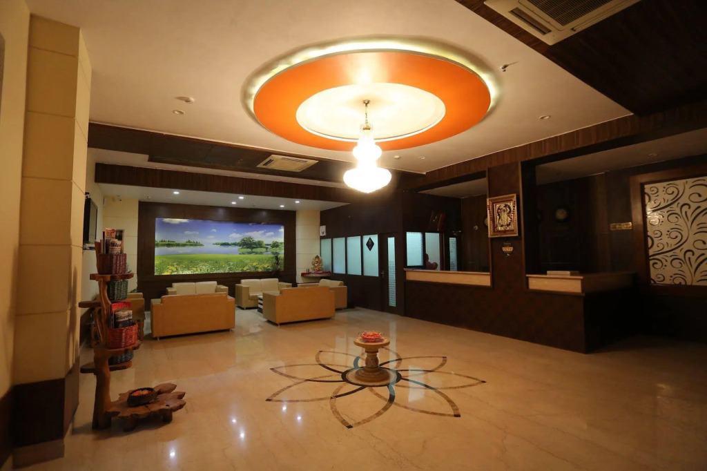 Hotel Paras Inn by Treebo Hotels