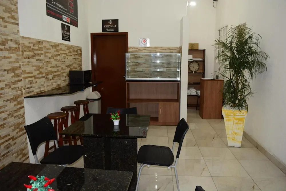 Lize Hotel