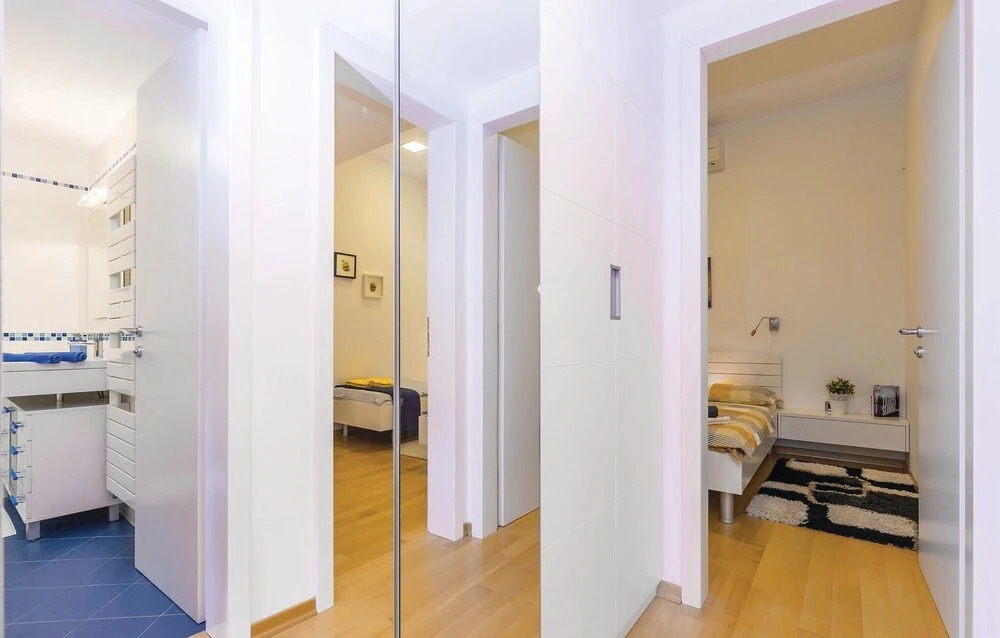 Awesome Home in Crikvenica With Wifi and 2 Bedrooms