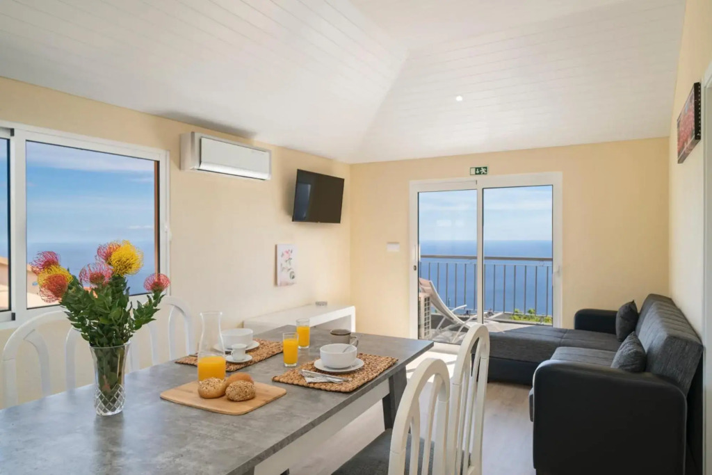 SeaView Apartment by OurMadeira