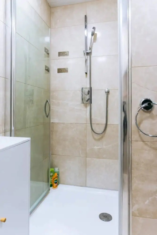 Homely 3 Bedroom in the Heart of Central Edinburgh