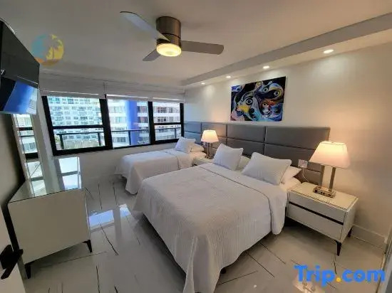 NEWLY RENOVATED! 4 Bed 3 Bath Bachelorette Beach Pad w/ Stunning Views 2 Pools! - 903