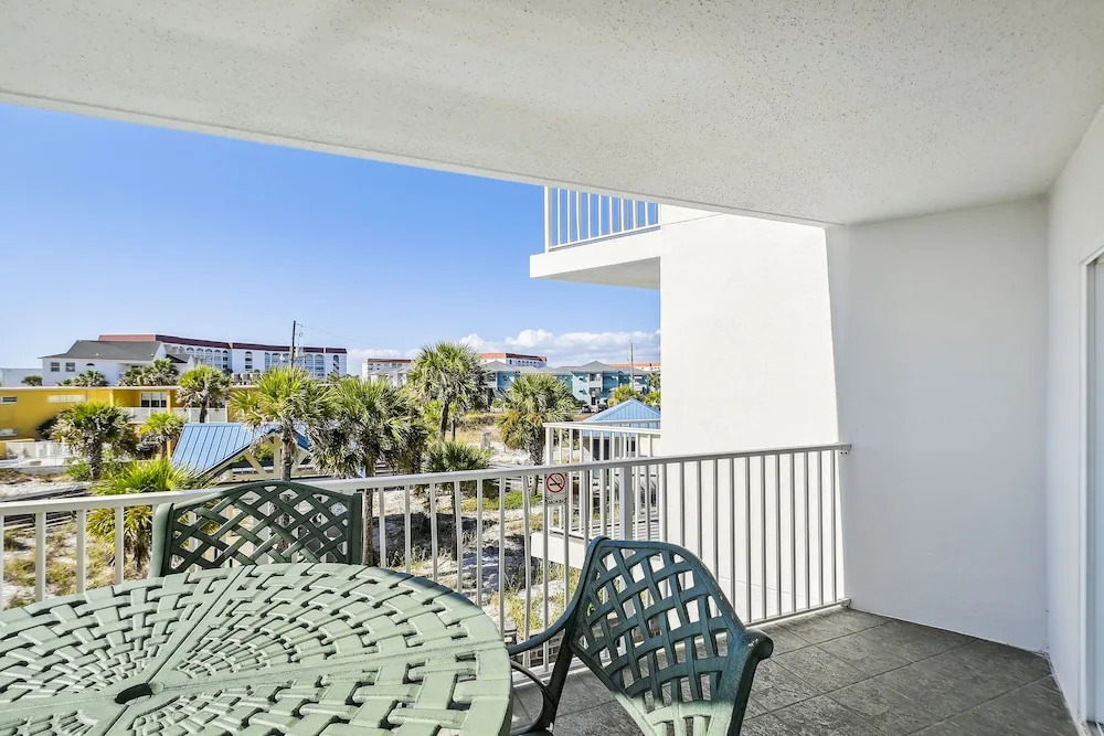 Seacrest 608
