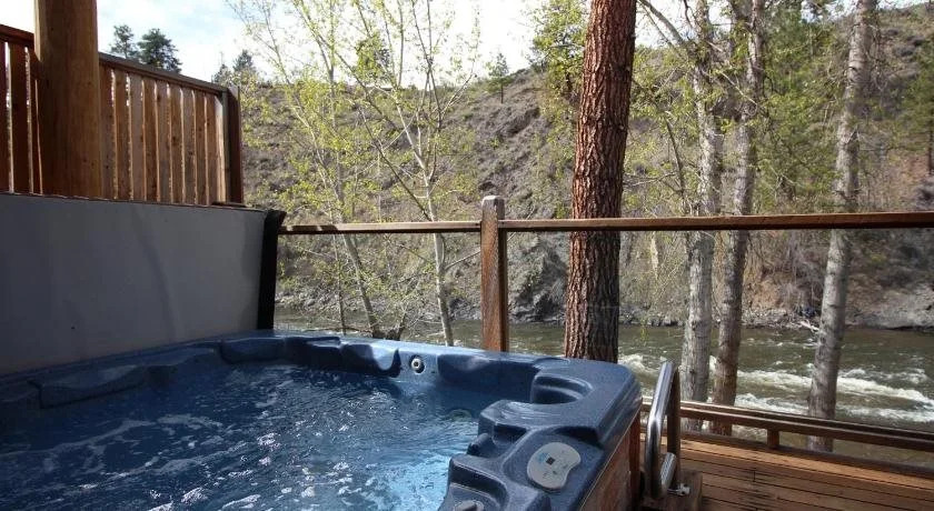 Rivers Edge Resort