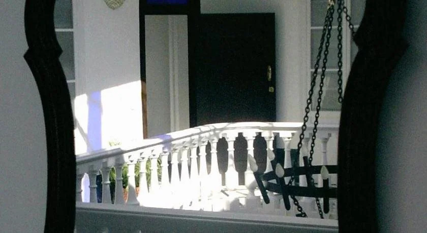 Los Balcones