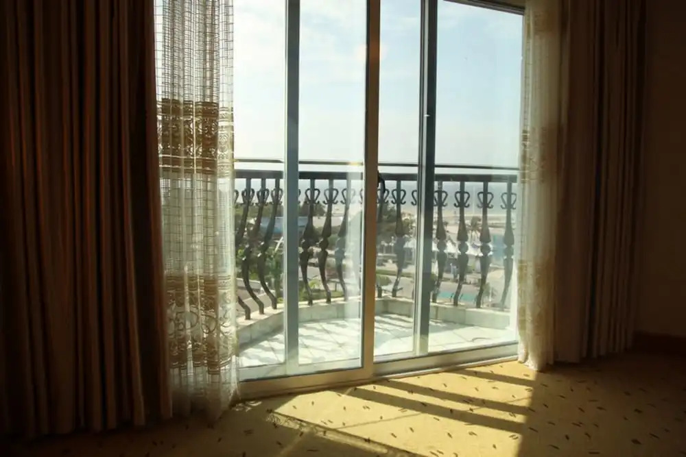 Beihai Silver Beach Begonia Bay Hotel