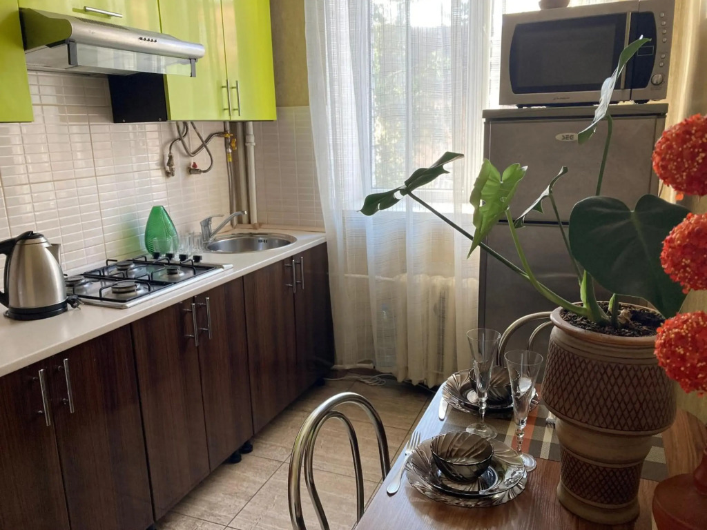 Apartment close to Roshen fountain
