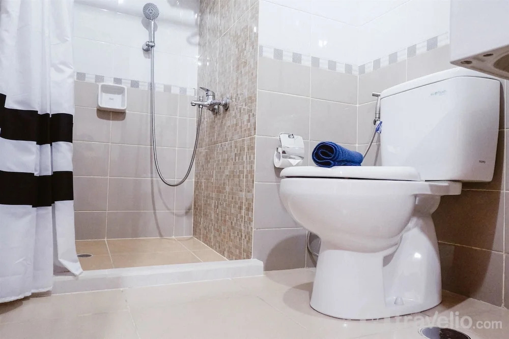 New Furnished Royal Olive Apartment