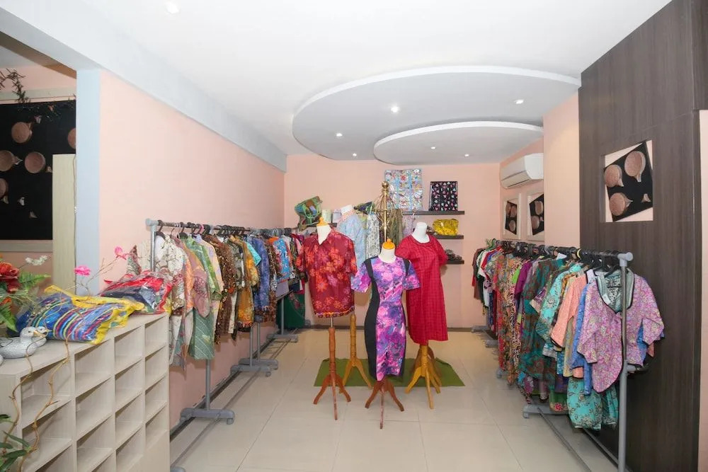 Airy Banyumanik Soedarto 11 Semarang