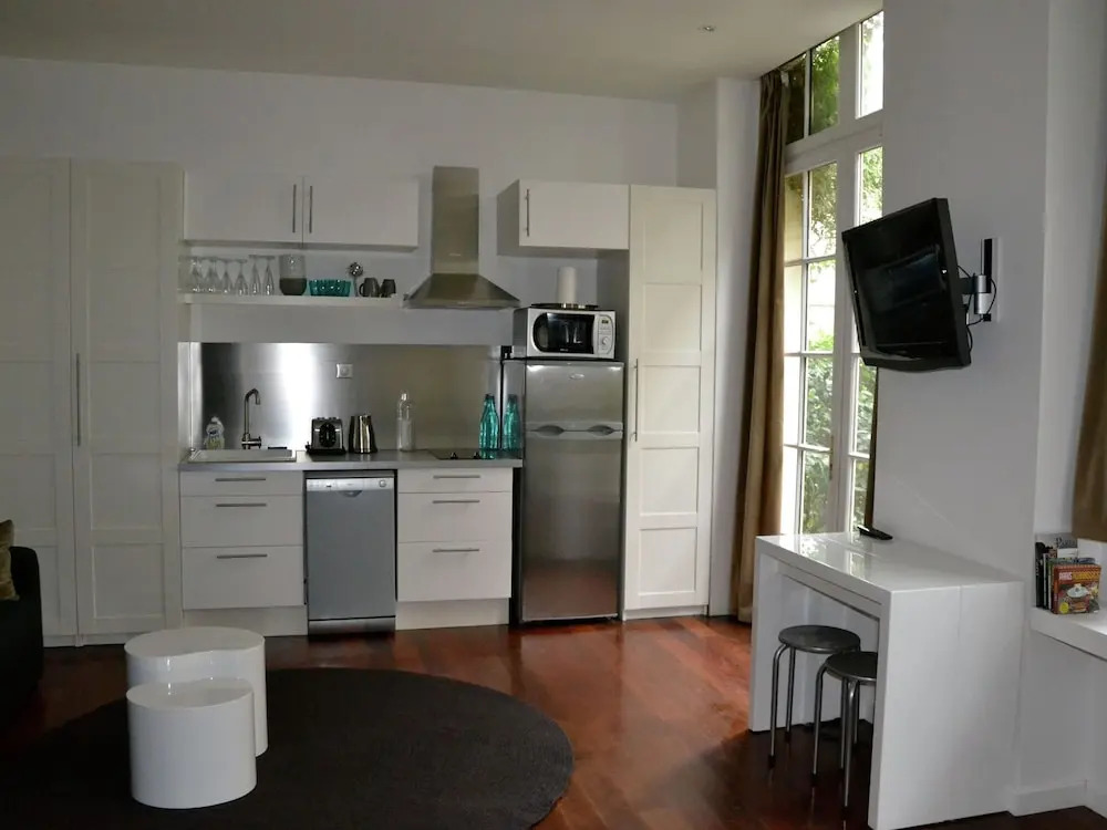 Modern Apartment in Île-de-france With Private Terrace
