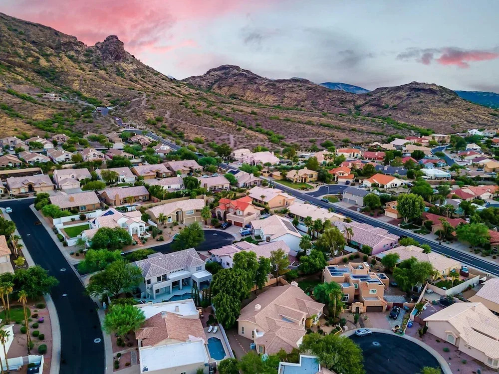 Luxury Lookout Canyon 5 Bdrm Stunner W/htd Pool!