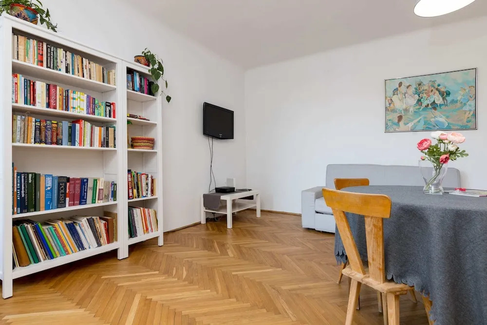 Royal Route Apartment for 10 people