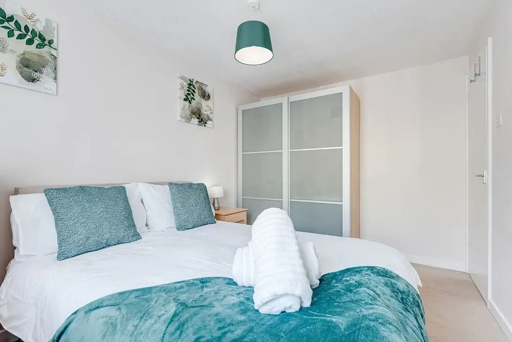 Canadawater-2bedroom-1bathroom-wifi-free Parking