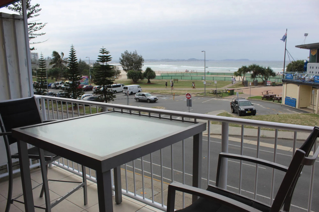 Komune - Gold Coast